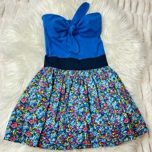Hollister strapless floral dress size XS